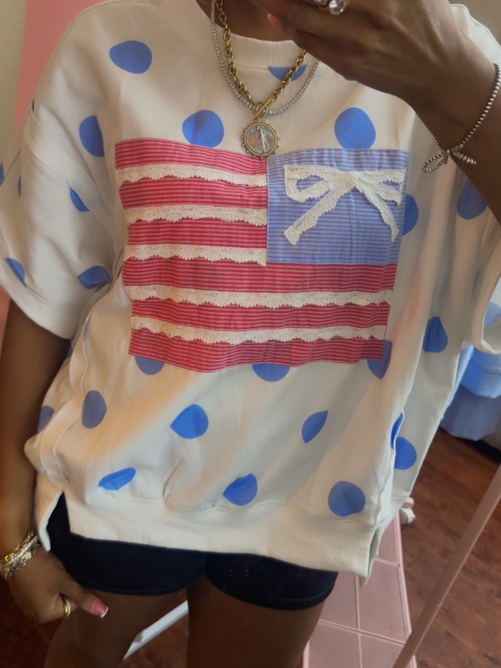 BIG DOT FRENCH TERRY STARS AND STRIPE
FLAG PATCHES TOP - Picture 6 of 6